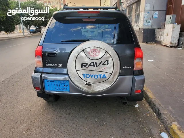 Toyota RAV 4 2003 in Sana'a