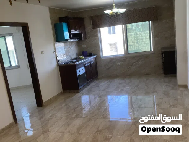 شقة فارغة في جبل الحسين