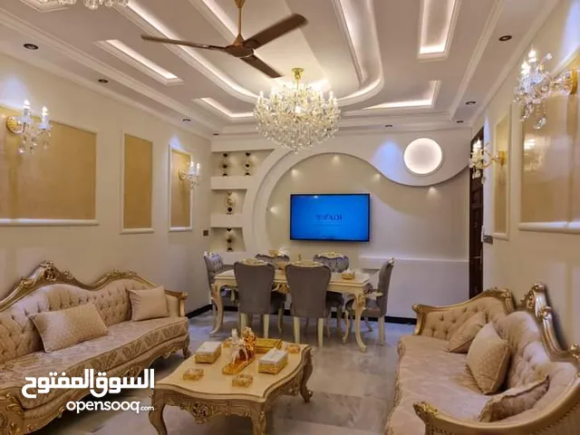 200 m2 More than 6 bedrooms Villa for Sale in Baghdad Al Baladiyat