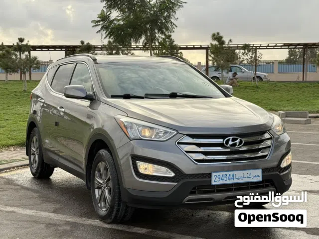 Used Hyundai Santa Fe in Tripoli