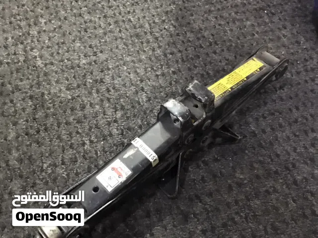 جاك + مكنسه Jacks + Vacuum Cleaners
