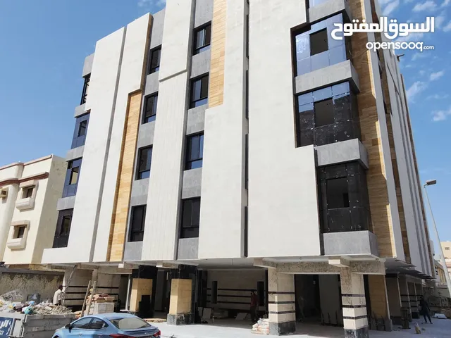140 m2 3 Bedrooms Apartments for Sale in Jeddah As Salamah