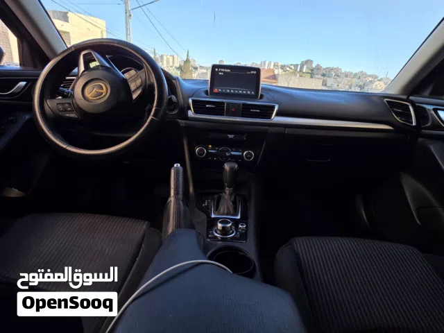 2016 مازدا 3 Standard
