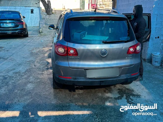 سيارة فلوكس فاجن تيجون