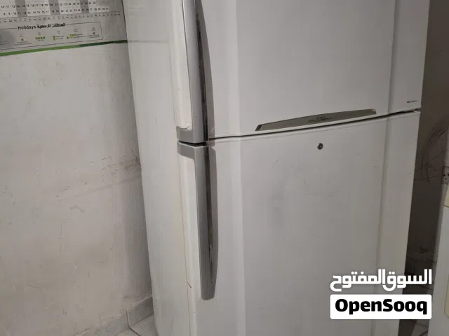 للبيع ثلاجه توشيبا بحاله ممتازه