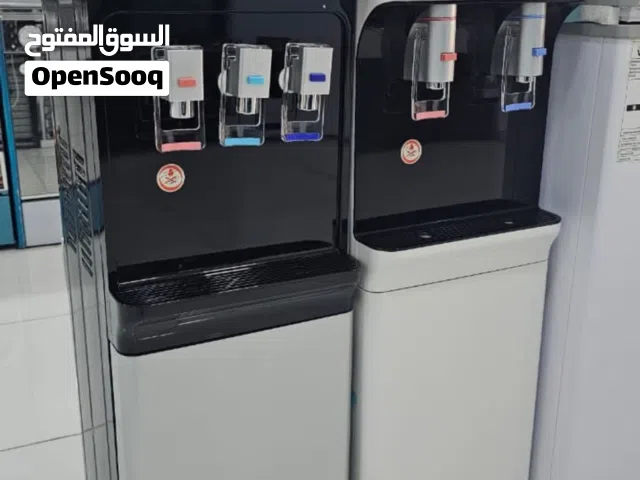 براد ماء جويلز. 3 حنفيات و2 حنفيات متوفر. مع ثلاجه مزدوجه