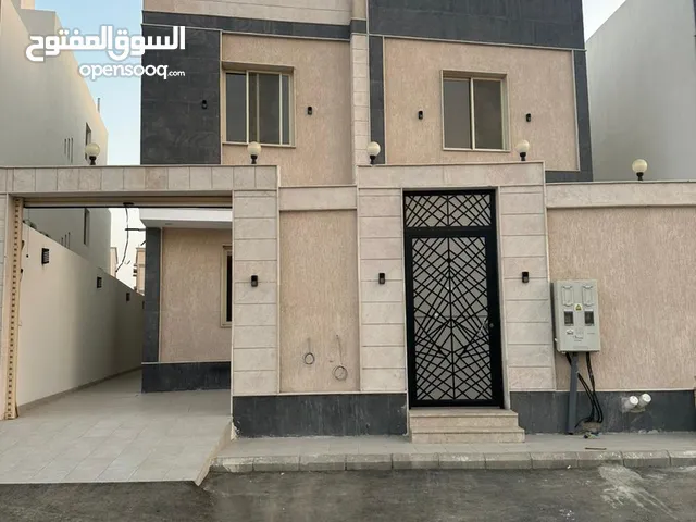 650 m2 More than 6 bedrooms Villa for Rent in Jeddah Al Hamadaniyah