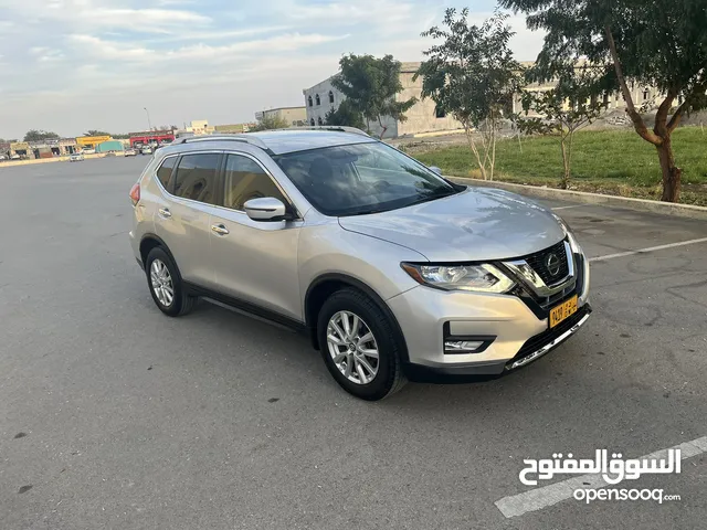 Used Nissan Rogue in Al Batinah