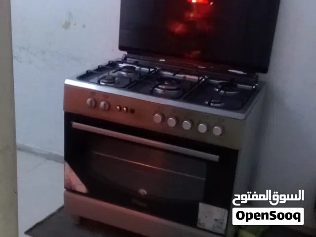 رقم التواصل أسفل طباخة ممتازة شبه جديده