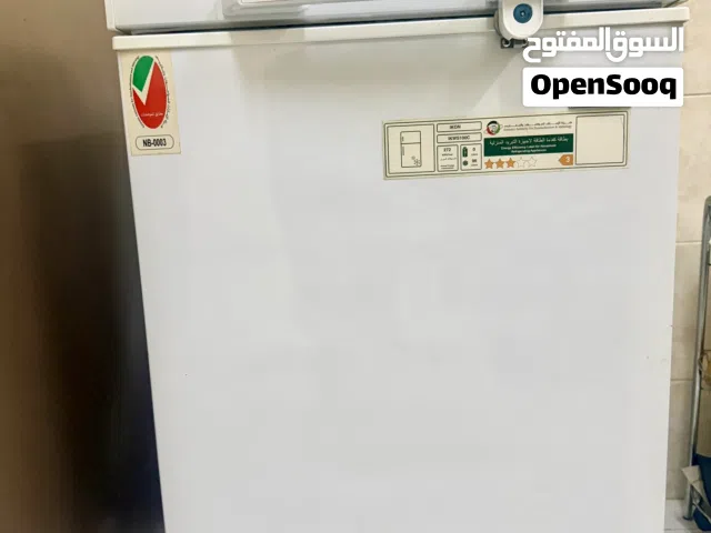 فريزر أرضي للبيع- أم القيوين