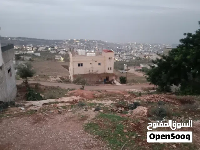 اعادة نشر لا عدم المصداقيه  يوجد قطعة ارض للبيع مساحة 400 متر طول 25 متر وعرض 16 متر شراكة رقم وكل