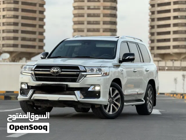 Used Toyota Land Cruiser in Tripoli