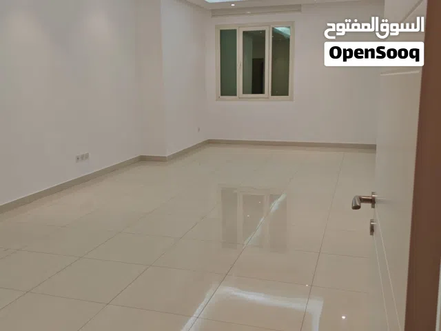 150 m2 3 Bedrooms Apartments for Rent in Hawally Hitteen
