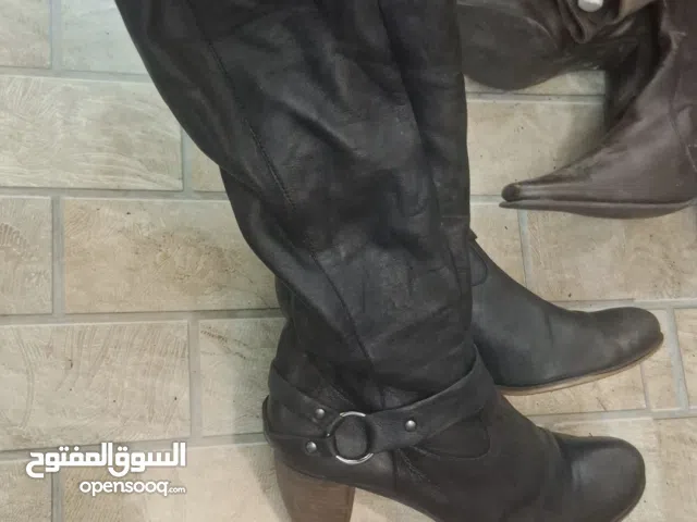 4 جواز جزم جلد طبيعي ثقيل اوروبي ب 5 الواحد