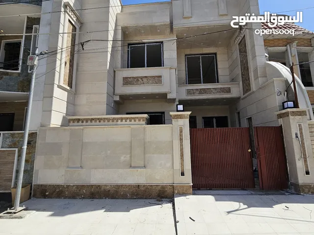 160m2 5 Bedrooms Townhouse for Sale in Baghdad Saidiya