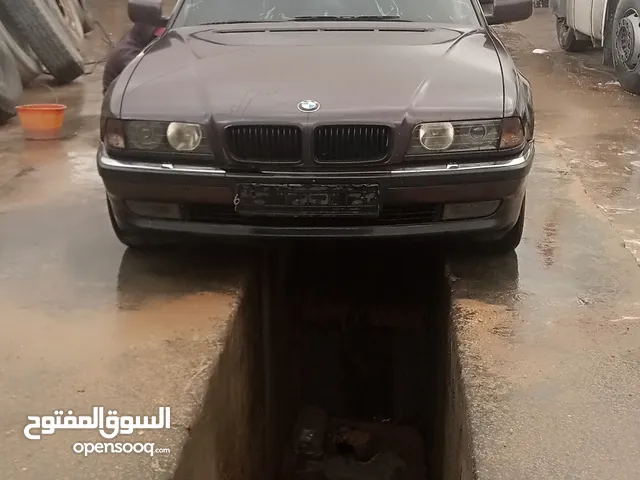 BMW 740 1994 in Nalut