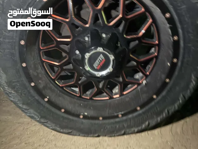 ديسكو رقم 20 بحاله ممتازه يركب ع تندرا أو جيب أو دودج والعديد من السيارات