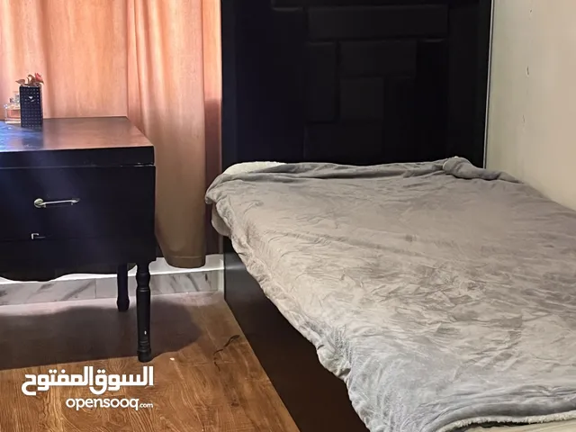 غرفة نوم مستعمل نظيف لون اسود غرف نوم شبابي