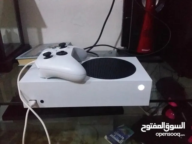 جهاز اكس بوكس سيريس اس شبه جديد استعمال شهر للتبديل بسوني فور سلم