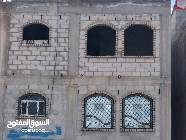  Building for Sale in Sana'a Al-Huthaily