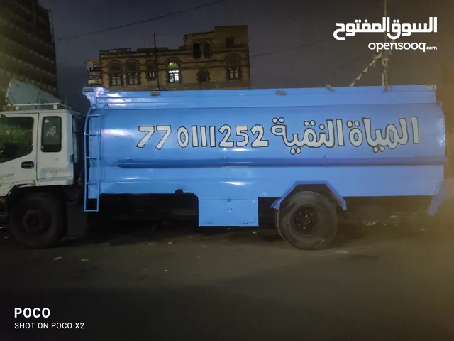 خزان وايت سعة 18 الف لتر يركب على مجنون والصاج فيه 3 مل ونص .