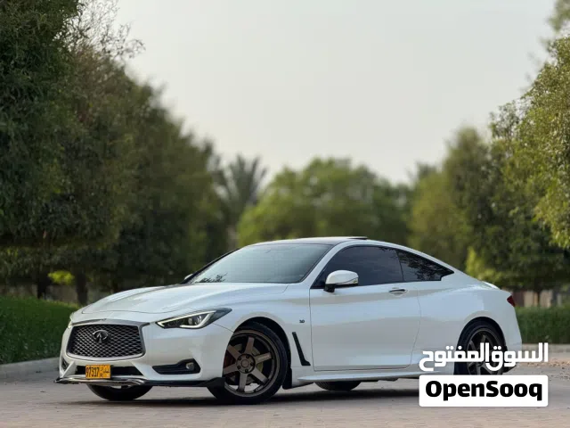 2017 إنفينيتي Q60 Red Sport 400