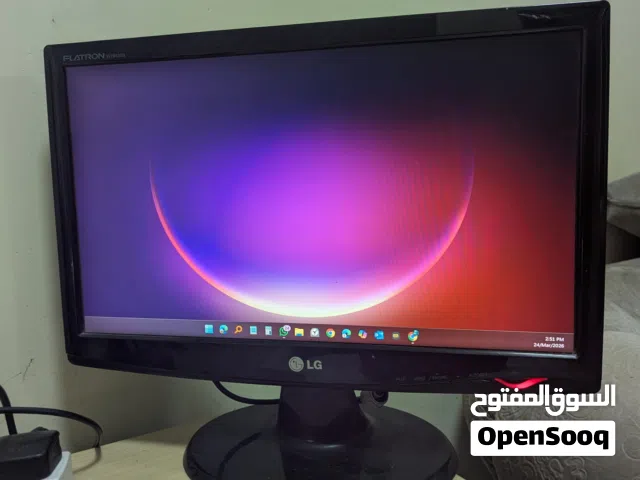 LG 19" monitor (Good condition)