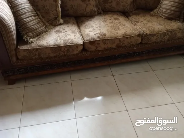 كنب شبه جديد