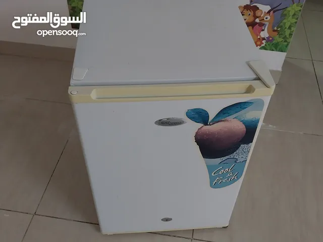 Super General Mini Refrigerator