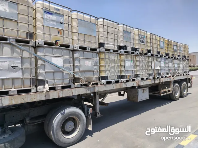 5,000 tanks are available and you will get white tanks only 17 kd with delivery urgent sell