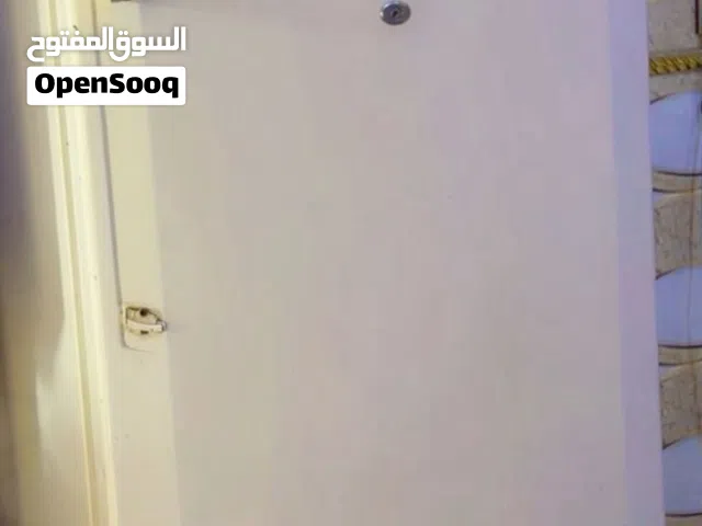 ثلاجه حجم كبير