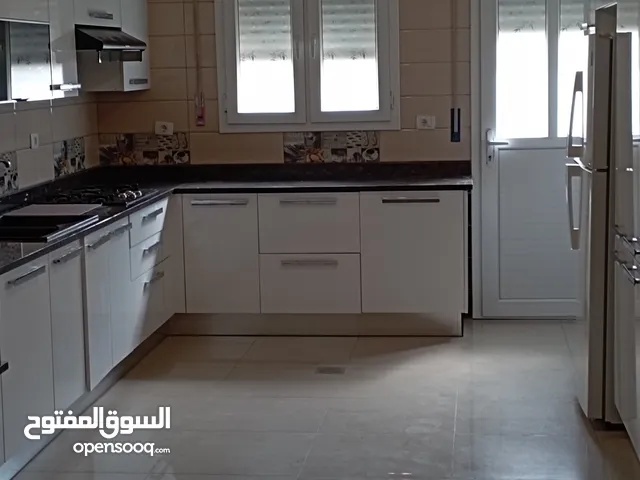 200 m2 3 Bedrooms Apartments for Rent in Tripoli Al-Sabaa