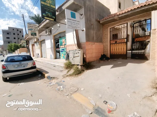 للبيع – منزل في سوق الجمعة (طريق العمروص، المؤدي إلى بوسته الصدرية)
