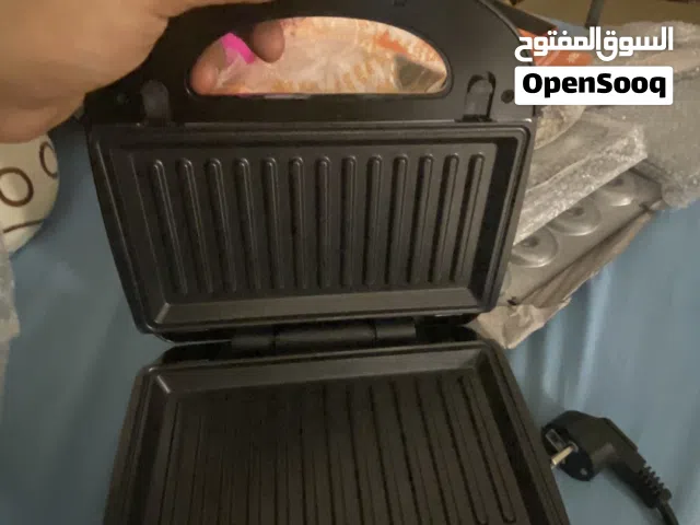 ساندوتش ميكر اقرأ الوصف