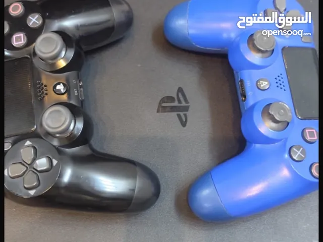 PlayStation 4 slim مستعمل 500 جيجا للبيع