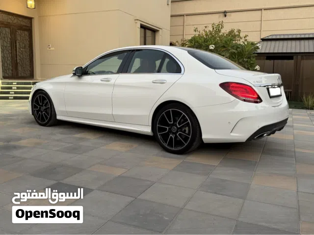 2019 مرسيدس بنز الفئة-C C 200