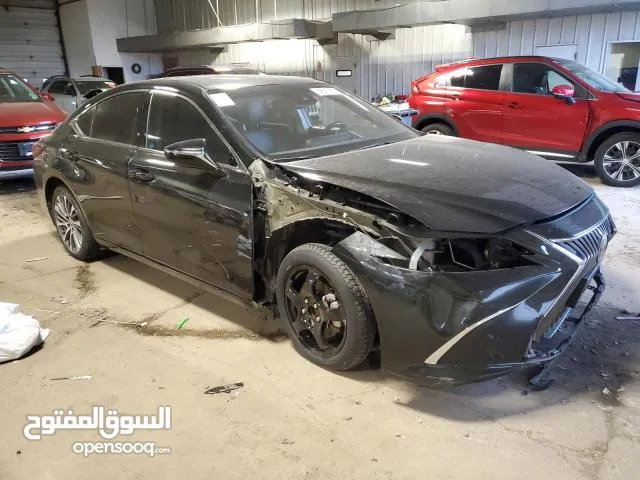 Lexus ES ES 300 in Al Dakhiliya