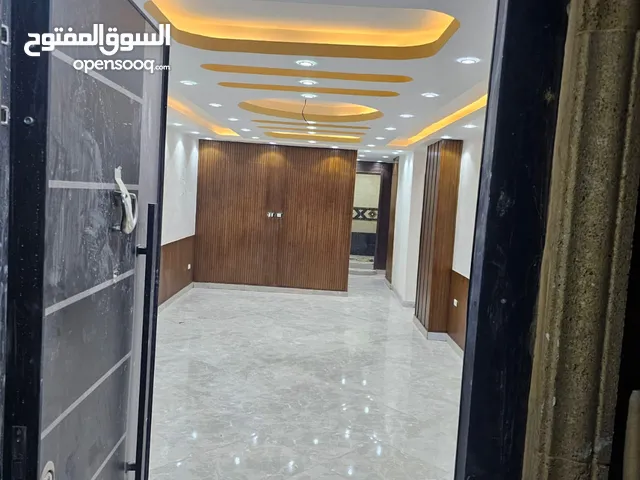 175m2 3 Bedrooms Apartments for Sale in Giza Hadayek al-Ahram