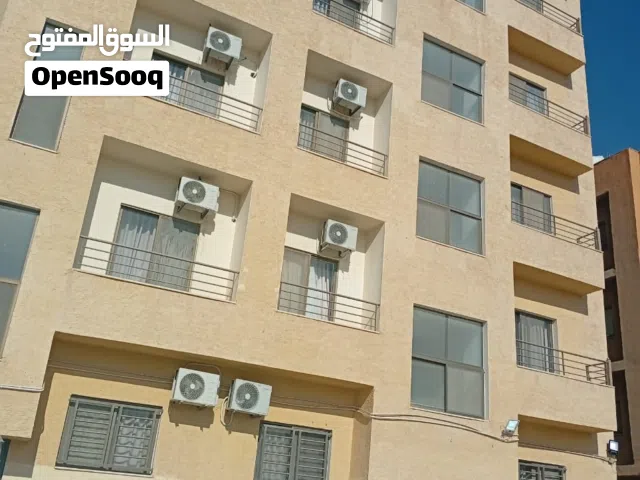 للبيع عمارة مميزه مؤجره لفندق عالمي 5 نجوم مفروشه بالكامل 17 شقه في البحر الميت