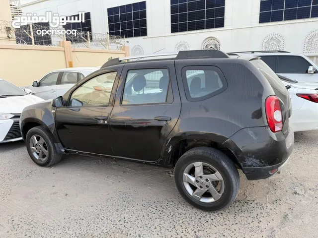 ثلاث سيارات خليجيه للبيع