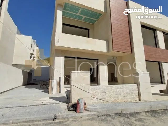 574 m2 4 Bedrooms Villa for Sale in Amman Dabouq