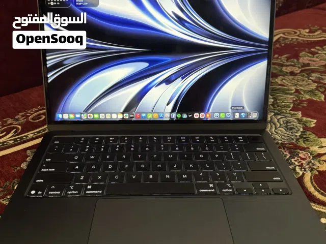 MacBook Air 2025 M4 chip