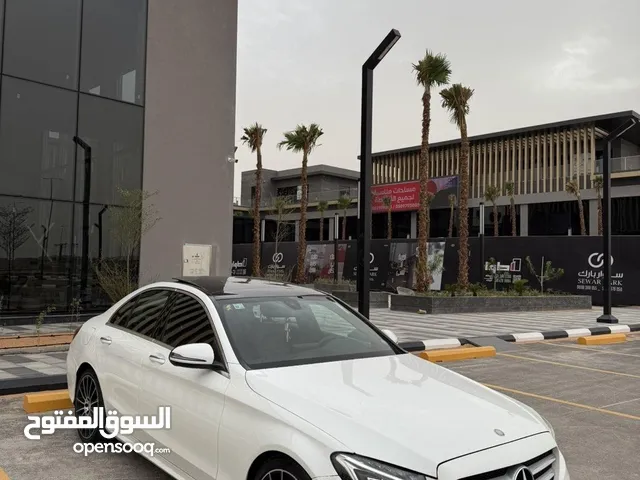 مرسيدس C200 2016 المكينة والقير على الشرط، لا يوجد أي أعطال أو ملاحظات ،السياره بحالة الوكالة