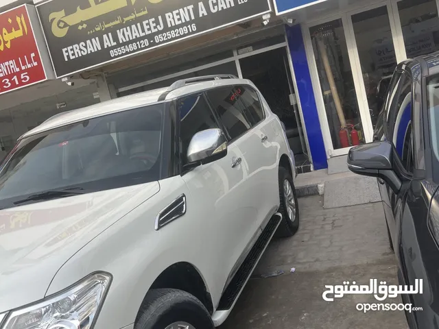 Sedan Nissan in Sharjah