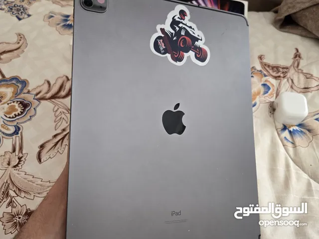 Apple iPad pro 5 256 GB in Muscat