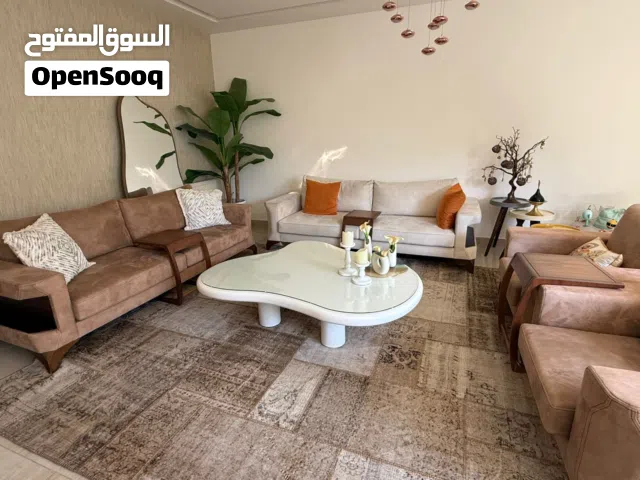 طقم كنب تركي مستورد- بحالة جديد