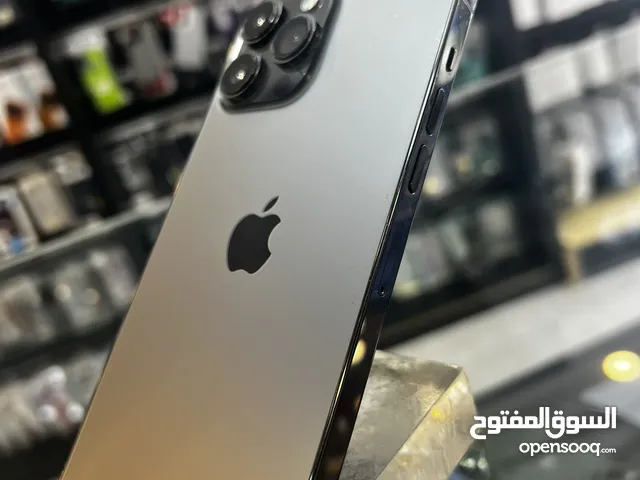 iPhone 13 Pro Max 256GB بطارية 94% الجهاز وكالة مش مفتوح ولا مغير فيه اي اشي متوفر توصيل مكفول