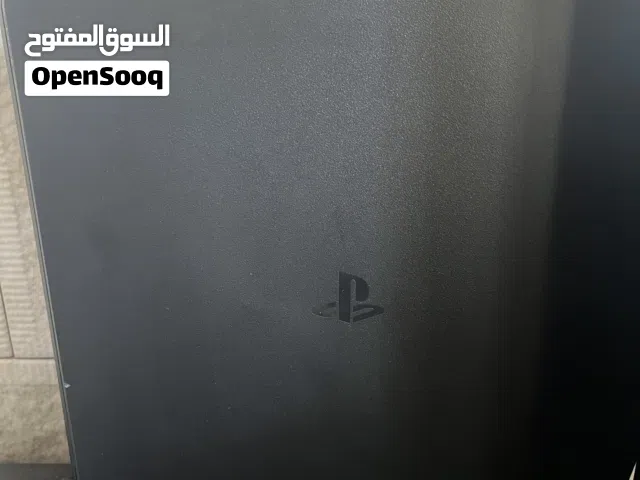 بليستيشن 4سلم للبيع بحالة ممتازة الوصف مهم