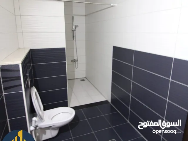 شقة غير مفروشة للايجار
