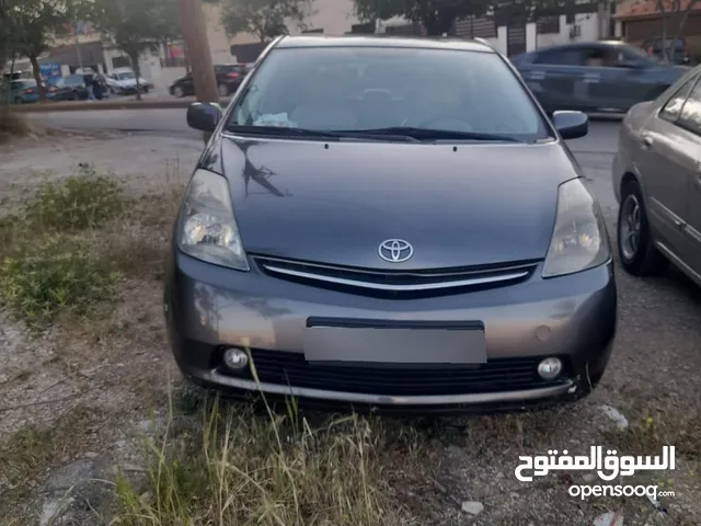 Used Toyota Prius in Amman